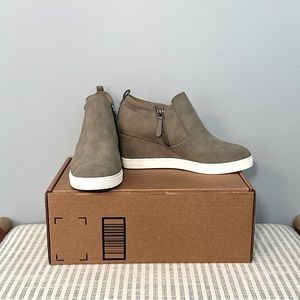 Susina Areya Fashion Wedge Sneaker - Grey - Size: 8.5